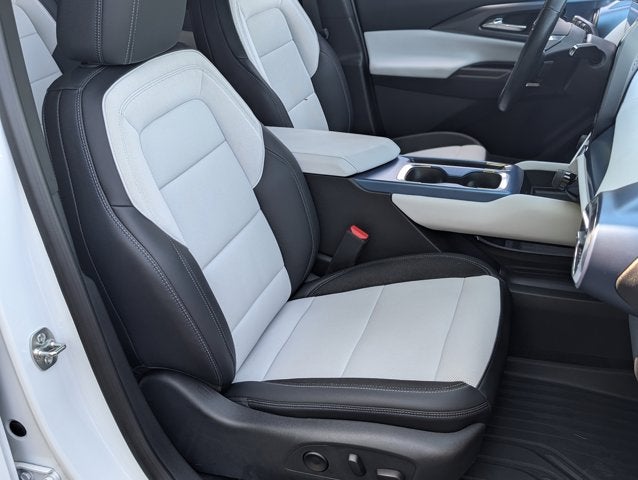 2024 Chevrolet Equinox EV LT