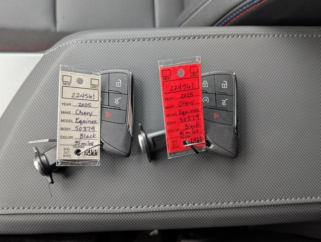 2025 Chevrolet Equinox EV RS