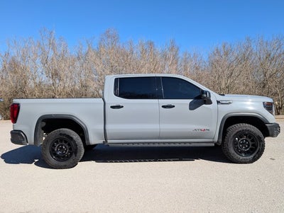 2024 GMC Sierra 1500 AT4X