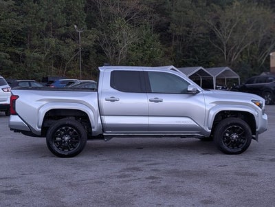 2026 Toyota Tacoma 4WD SR5