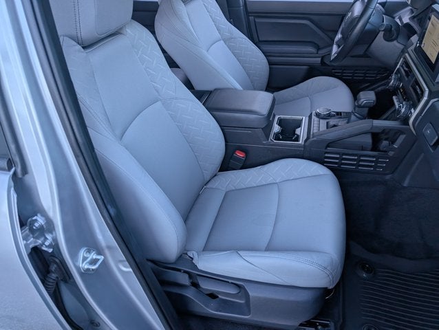 2026 Toyota Tacoma 4WD SR5