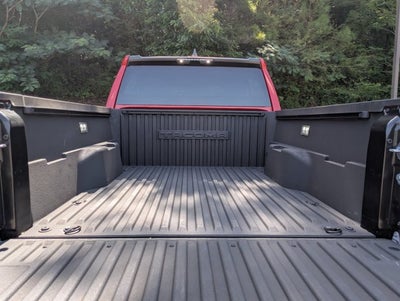2025 Toyota Tacoma 2WD SR5