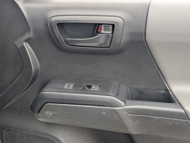 2022 Toyota Tacoma 2WD SR