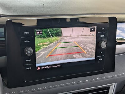 2025 Volkswagen Taos SE Black