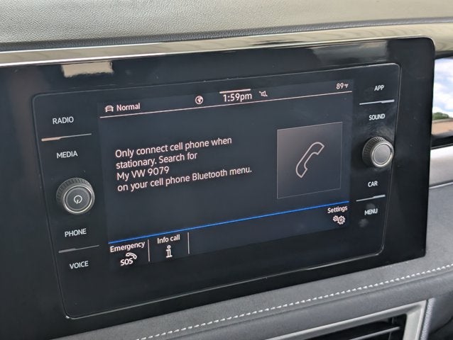 2025 Volkswagen Taos SE Black