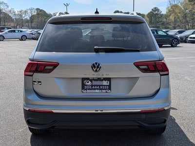 2022 Volkswagen Tiguan SE