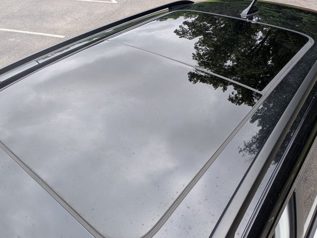 2025 Volkswagen Taos SE Black