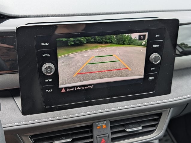 2025 Volkswagen Taos SE Black