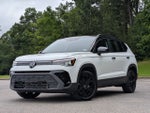 2025 Volkswagen Taos SE Black
