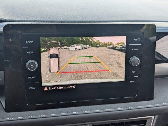 2025 Volkswagen Taos SE Black