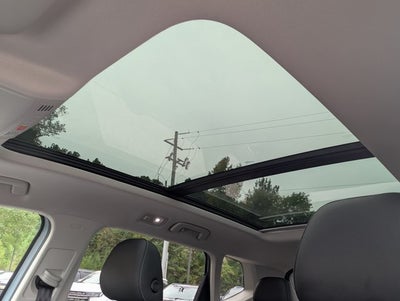 2026 Volkswagen Taos SE Black