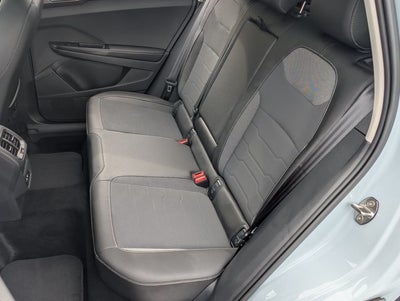 2026 Volkswagen Taos SE Black