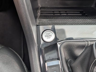 2026 Volkswagen Taos SE Black