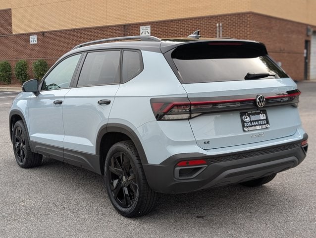 2026 Volkswagen Taos SE Black