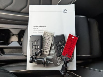 2024 Volkswagen Tiguan SEL R-Line