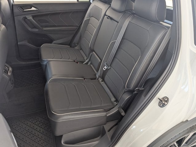 2024 Volkswagen Tiguan SEL R-Line