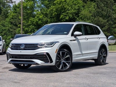 2024 Volkswagen Tiguan SEL R-Line
