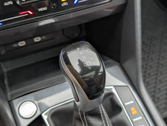 2024 Volkswagen Tiguan SEL R-Line