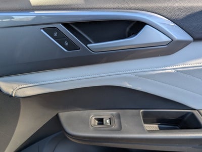 2025 Volkswagen Taos SEL