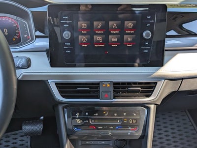 2025 Volkswagen Taos SEL