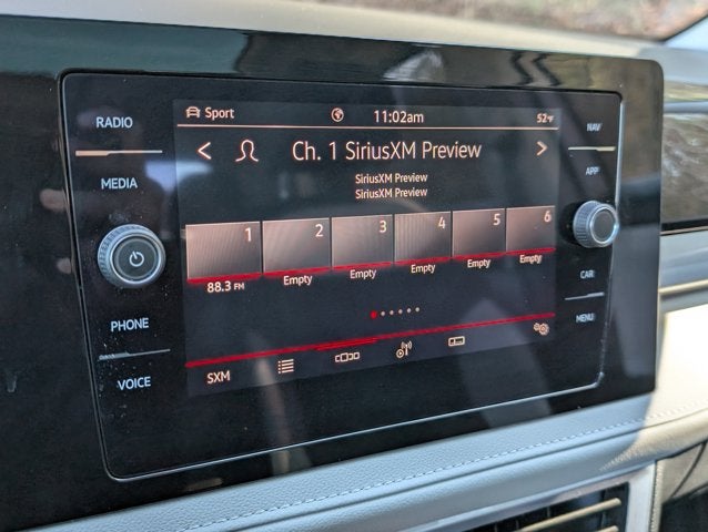 2025 Volkswagen Taos SEL