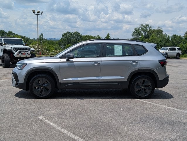 2025 Volkswagen Taos S