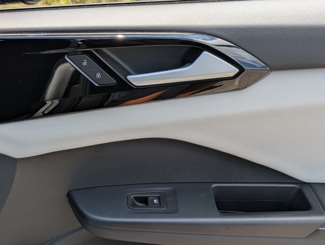 2025 Volkswagen Taos S