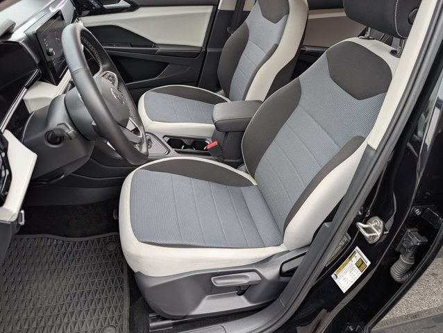 2025 Volkswagen Taos S