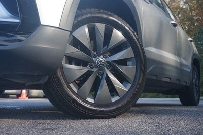 2024 Volkswagen Taos S