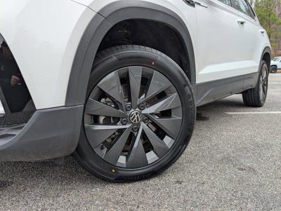 2024 Volkswagen Taos S