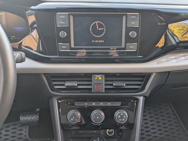 2024 Volkswagen Taos S