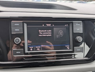 2024 Volkswagen Taos S