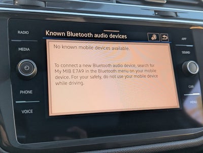 2024 Volkswagen Tiguan SE R-Line Black