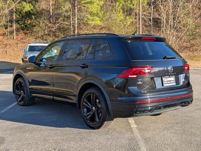 2024 Volkswagen Tiguan SE R-Line Black