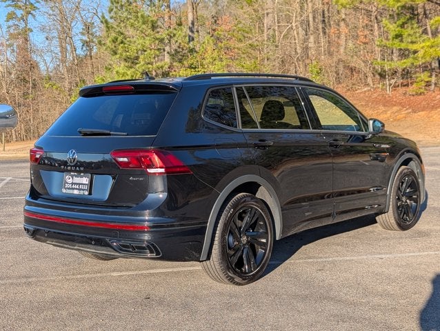 2024 Volkswagen Tiguan SE R-Line Black