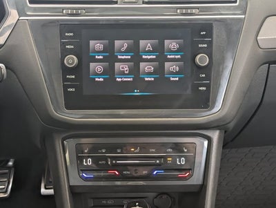 2023 Volkswagen Tiguan SE R-Line Black