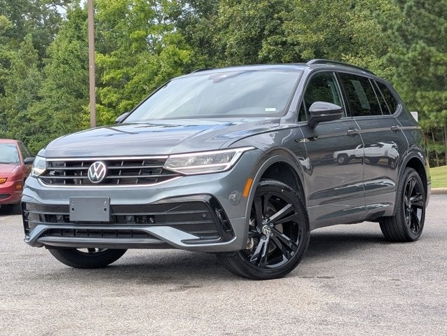 2023 Volkswagen Tiguan SE R-Line Black