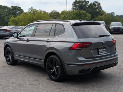 2023 Volkswagen Tiguan SE R-Line Black