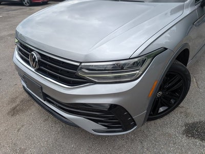 2022 Volkswagen Tiguan SE R-Line Black