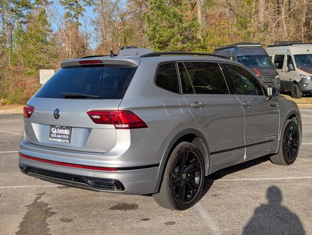 2023 Volkswagen Tiguan SE R-Line Black