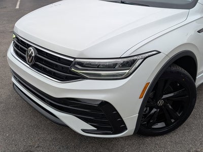 2023 Volkswagen Tiguan SE R-Line Black