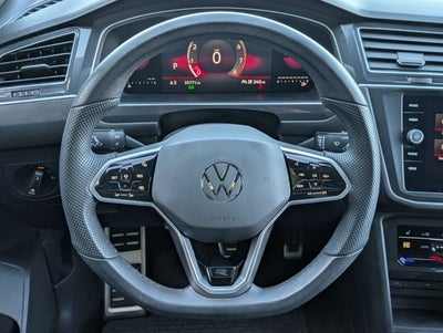 2023 Volkswagen Tiguan SE R-Line Black