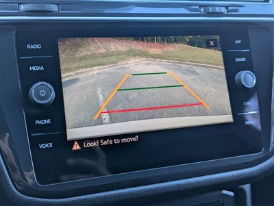 2023 Volkswagen Tiguan SE R-Line Black