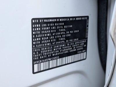 2023 Volkswagen Tiguan SE R-Line Black