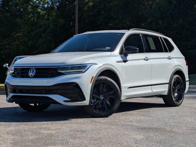 2024 Volkswagen Tiguan SE R-Line Black