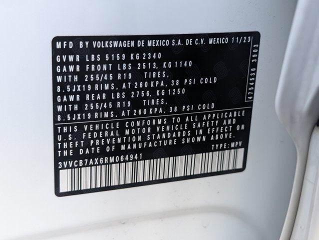 2024 Volkswagen Tiguan SE R-Line Black