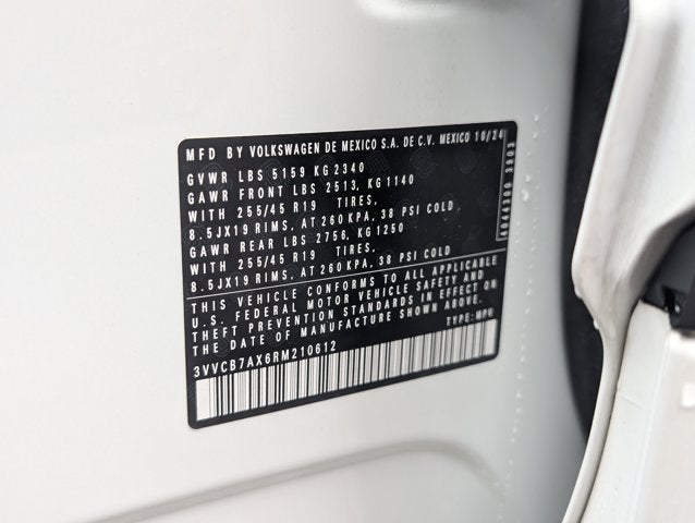 2024 Volkswagen Tiguan SE R-Line Black