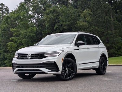 2024 Volkswagen Tiguan SE R-Line Black