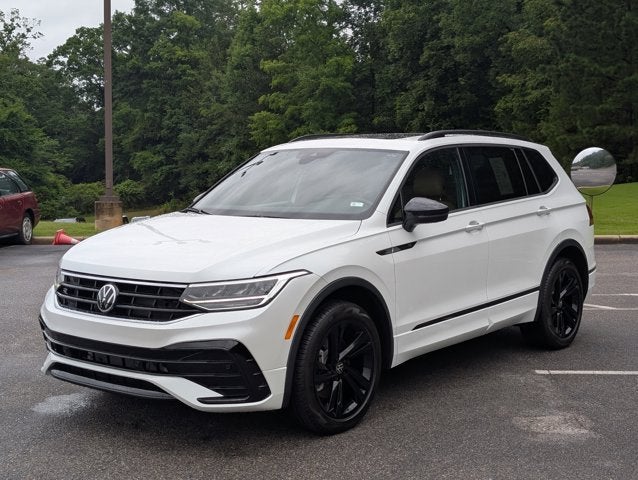 2024 Volkswagen Tiguan SE R-Line Black