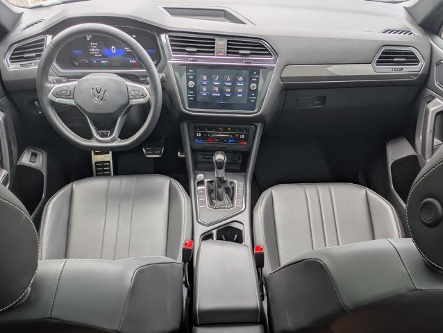 2023 Volkswagen Tiguan SE R-Line Black